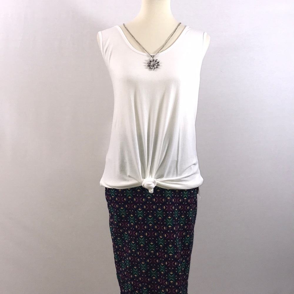 NWT Lularoe Cassie and Lularoe tank